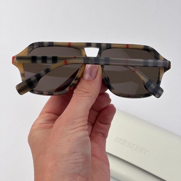 Burberry Kids JB4340 Sunglasses – Vintage Check Brown Pilot Frame | Model 377873 - Picture 2 of 9